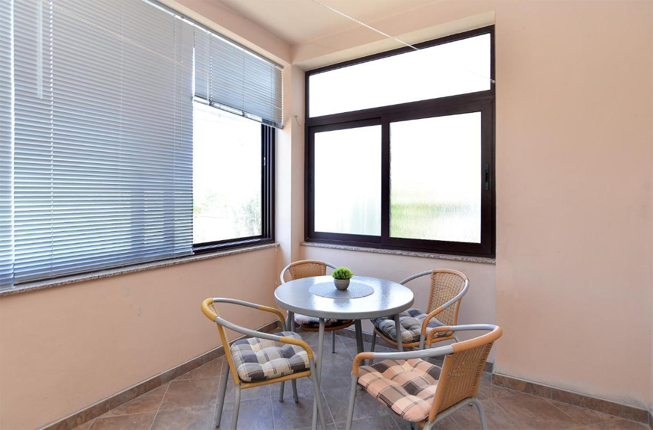 פולה Apartments Irena 531 מראה חיצוני תמונה