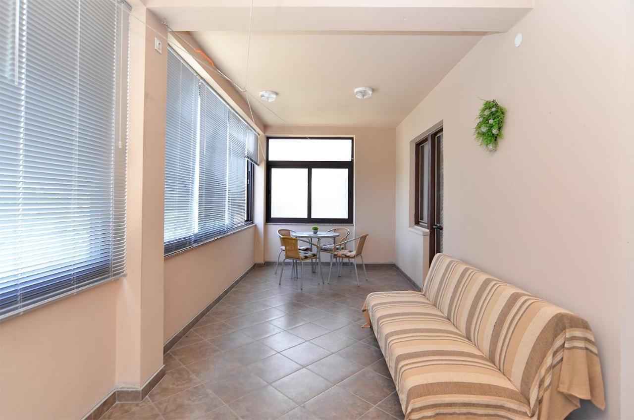 פולה Apartments Irena 531 מראה חיצוני תמונה