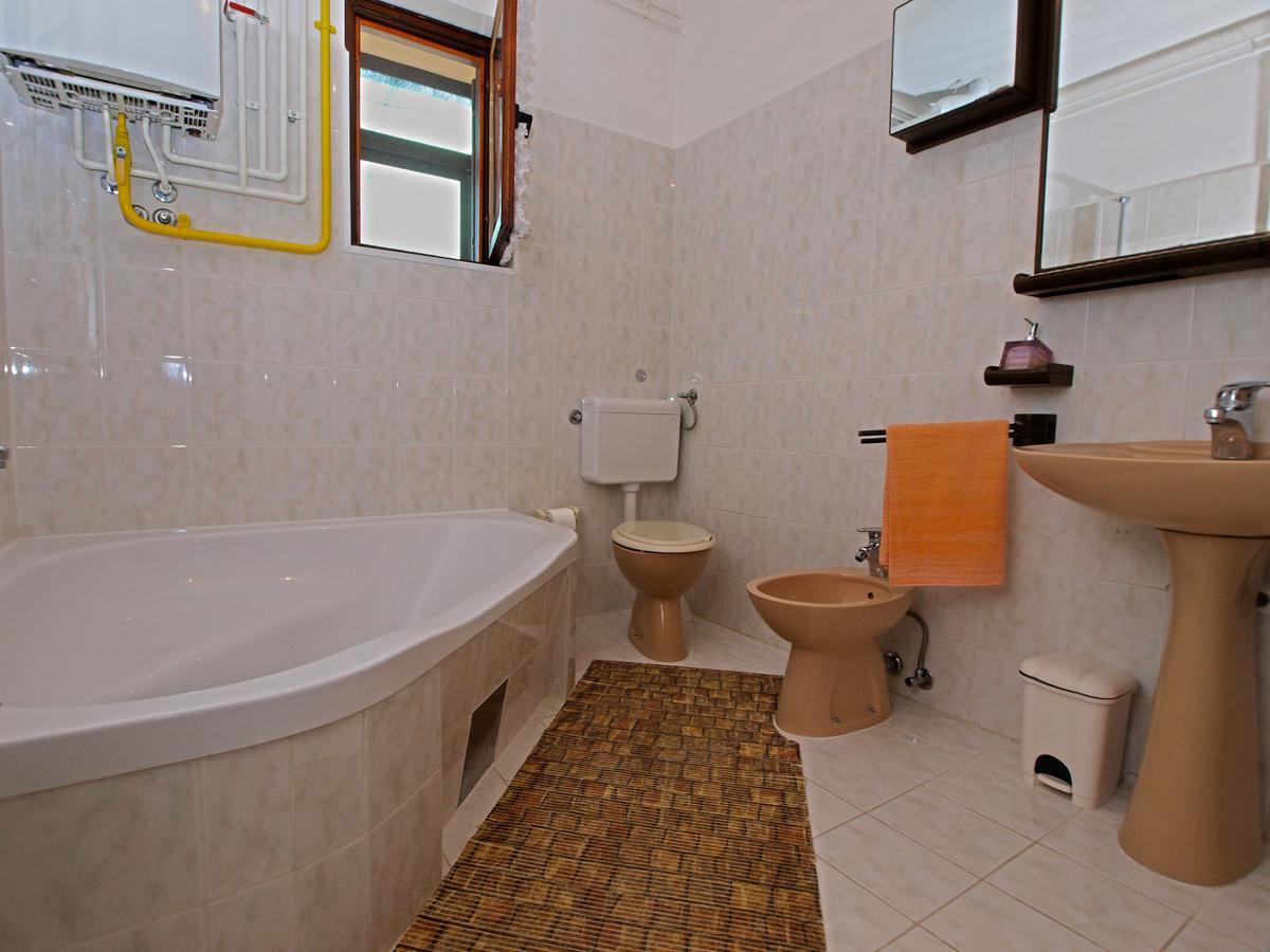 פולה Apartments Irena 531 מראה חיצוני תמונה